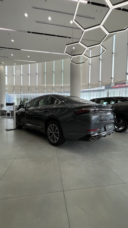 شبكة السيارات الصينية &ndash; جيلي تواصل تمديد عروضها عبر وكيلها الوعلان في السعودية مع مزايا تمويل وكاش باك مميزة