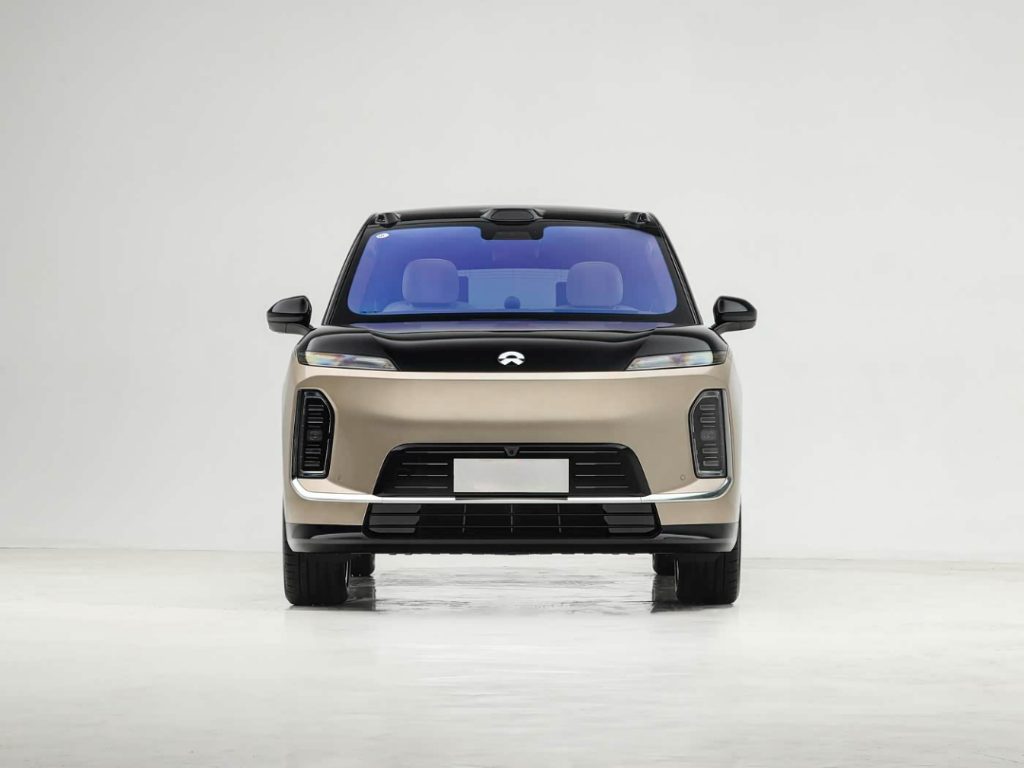 نيو ES9 : أكبر وأقوى SUV كهربائية فاخرة من NIO تعيد تعريف القمة… 697 حصان، بنية 900V، وذكاء يقود المنافسة ضد الألمان 9 شبكة السيارات الصينية – نيو ES9 : أكبر وأقوى SUV كهربائية فاخرة من NIO تعيد تعريف القمة… 697 حصان، بنية 900V، وذكاء يقود المنافسة ضد الألمان