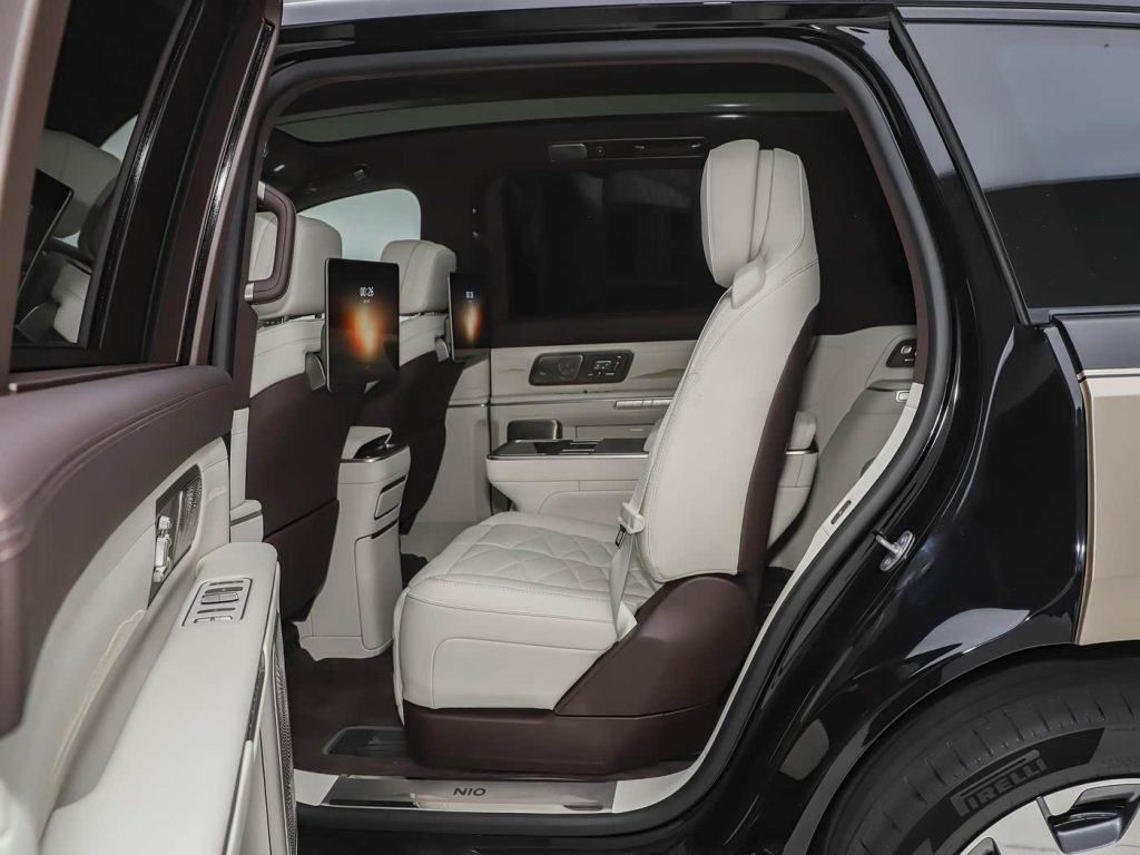 نيو ES9 : أكبر وأقوى SUV كهربائية فاخرة من NIO تعيد تعريف القمة… 697 حصان، بنية 900V، وذكاء يقود المنافسة ضد الألمان 55 شبكة السيارات الصينية – نيو ES9 : أكبر وأقوى SUV كهربائية فاخرة من NIO تعيد تعريف القمة… 697 حصان، بنية 900V، وذكاء يقود المنافسة ضد الألمان