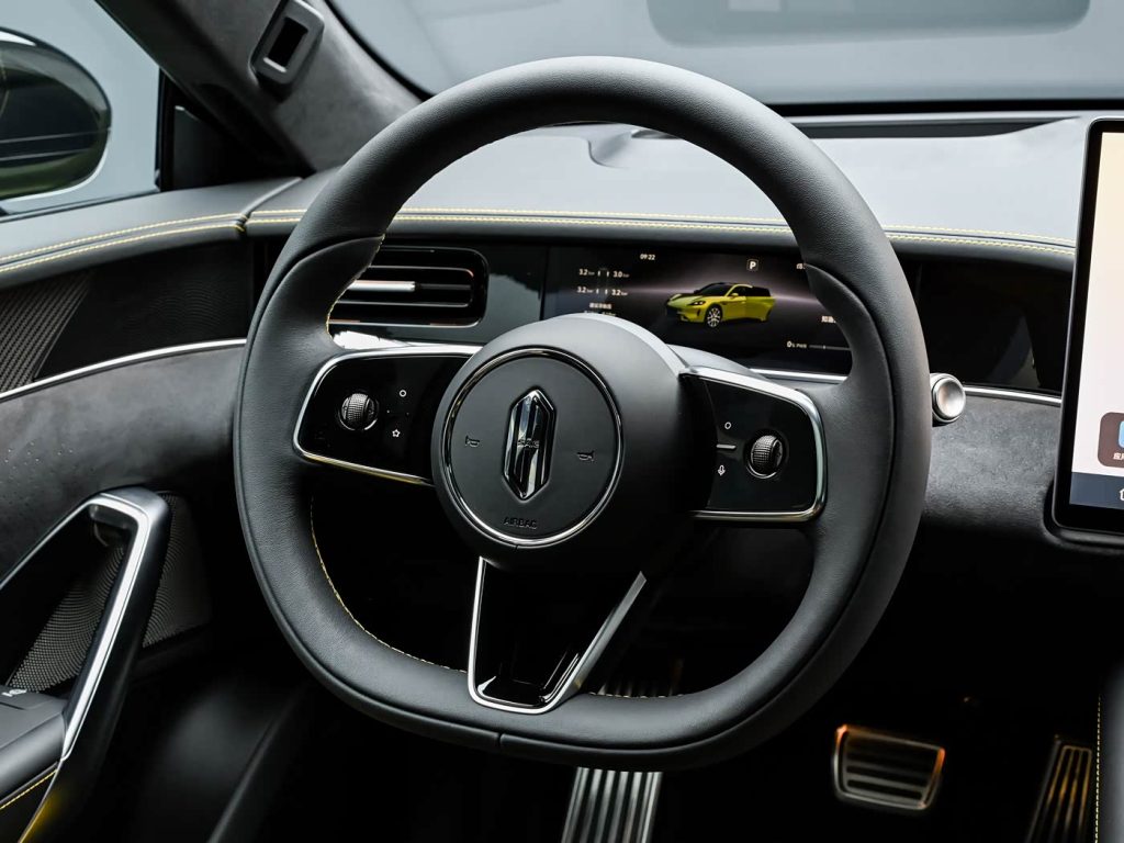 شبكة السيارات الصينية &ndash; Shangjie Z7 وZ7T تقترب من الإطلاق الرسمي: مدى يصل إلى 905 كم، تقنيات هواوي المتقدمة، وأداء رياضي صادم… هل نحن أمام أقوى سيدان كهربائية في فئتها؟