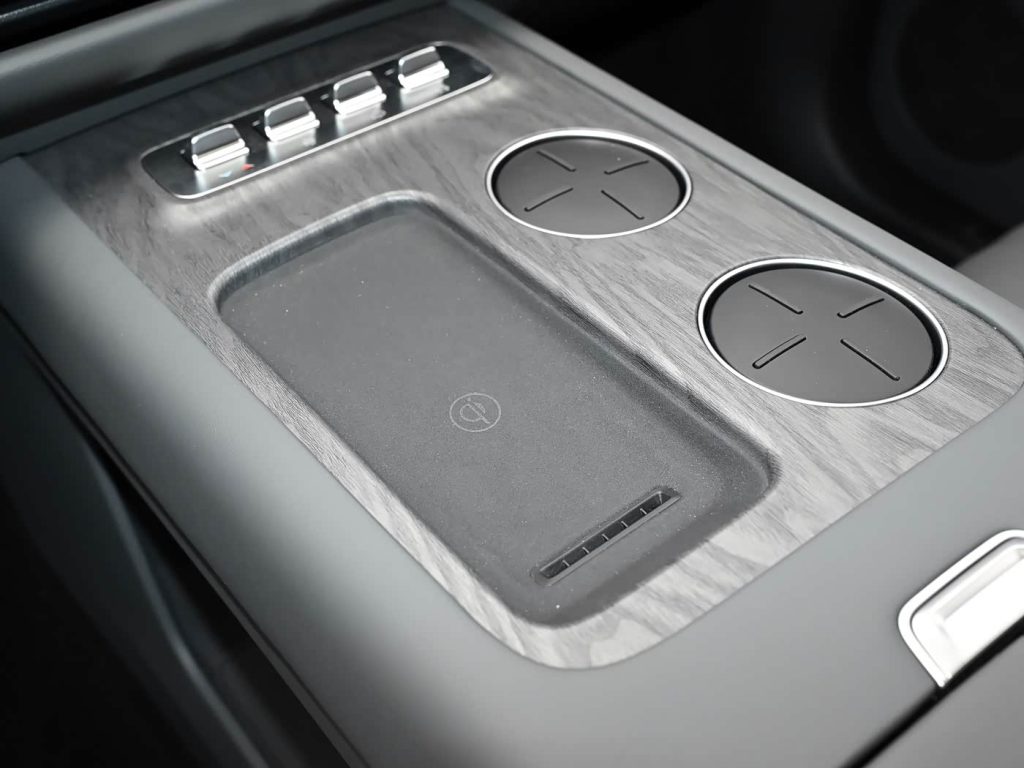 شبكة السيارات الصينية &ndash; WEY V9X 2026 الفاخرة تبدأ أسعارها الرسمية في الصين: SUV هجينة بمنصة GWM One ومدى كهربائي 470 كم وشاسيه رقمي يعيد تعريف الفئة