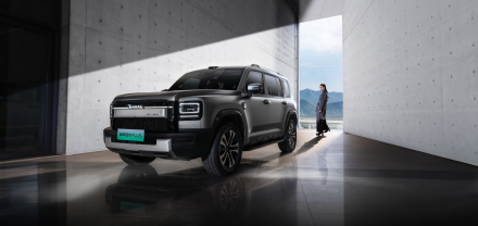 هافال دراجون PLUS ثلاث صفوف (هافال V7 في الخليج) في الصين: هجينة بدفع رباعي Hi4 ومدى كهربائي 255 كم وقدرات أوف رود حقيقية