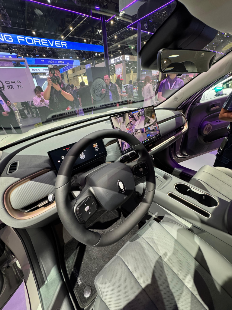 شبكة السيارات الصينية &ndash; أورا ORA 5 موديل 2026: سيارة بثلاثة أنظمة دفع (بنزين وهجين وكهرباء) مع LiDAR و226 حصان… قادمة إلى السعودية والخليج قريبًا