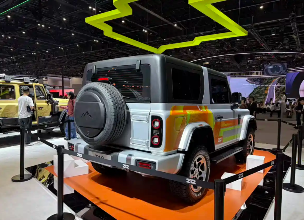 شبكة السيارات الصينية &ndash; علامة 212 تعيد تعريف سيارات الأوف رود في معرض بكين 2026: إطلاق T01 الجديد ونسخة الديزل Longfeng وSUV متوسطة وT10 المكشوفة وبيك أب “تانجينغزهي 01” بمنصة احترافية