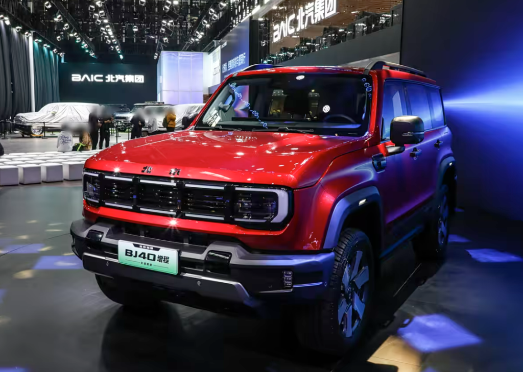 شبكة السيارات الصينية &ndash; بايك تفجر مفاجآت معرض بكين 2026: Bj81 تبدأ من 103 ألف ريال وBJ40 EREV طويل المدى وسيارة سيتي هنتر الفاخرة.