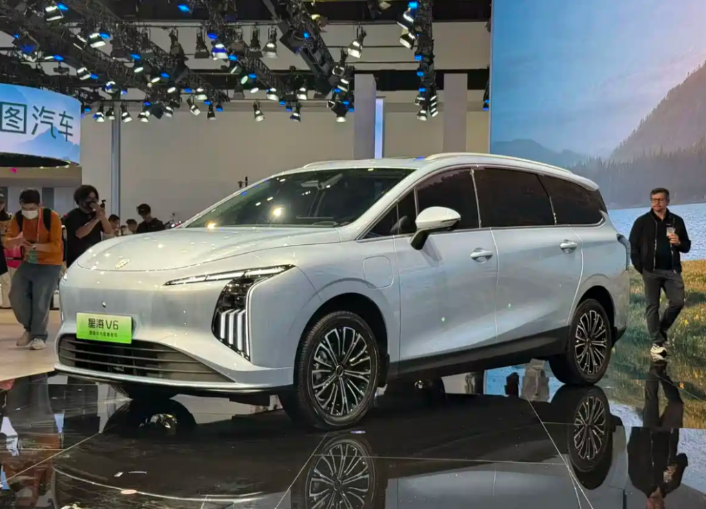 شبكة السيارات الصينية &ndash; دونغ فينغ تعلن خطة “النهضة الشرقية 2030” وتكشف أقوى سياراتها في معرض بكين 2026: فويا تايشان X8 بمدى 1700 كم وM-Hero 817 Ultimate تقود ثورة الأوفرود الذكي