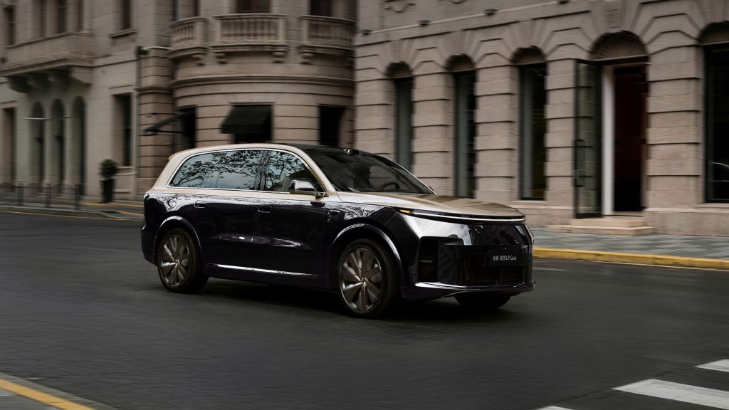 لي أوتو L9 2026 الجديدة تنطلق رسميًا: أول SUV عائلية فاخرة في الصين بتعليق نشط 800V وشاسيه كامل بالتحكم الإلكتروني ومدى يتجاوز 1650 كم