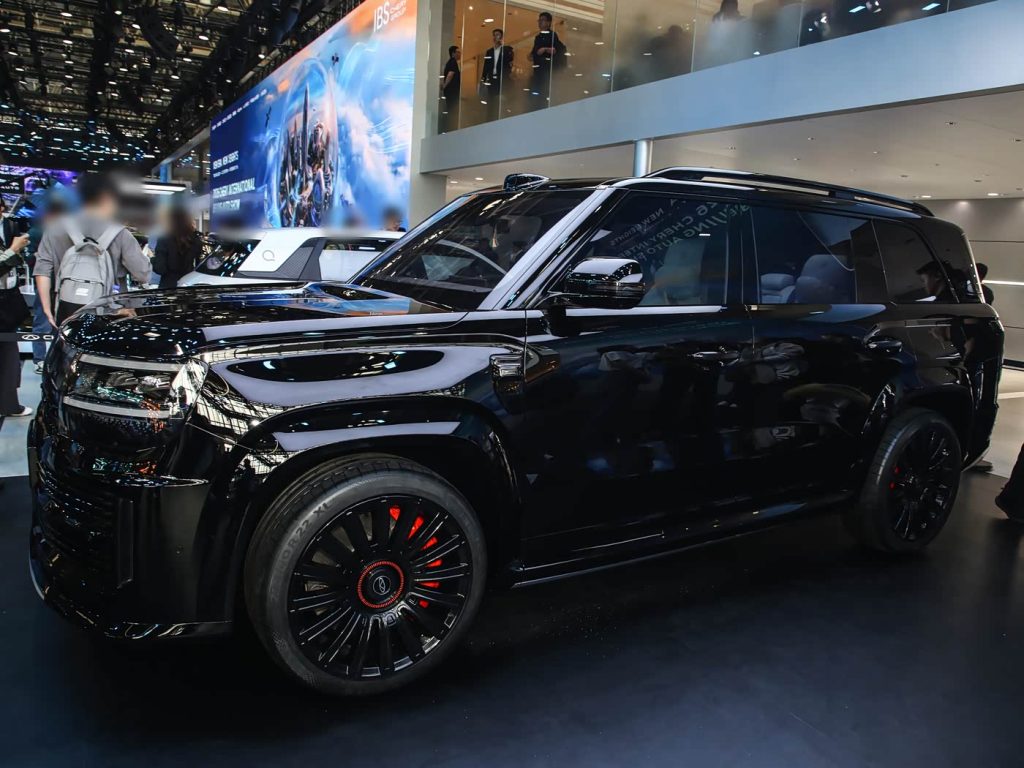 شبكة السيارات الصينية &ndash; شيري Tiggo X: وحش SUV هجينة بـ476 حصان ومدى يتجاوز 1500 كم يعيد رسم المنافسة أمام بي واي دي تانغ