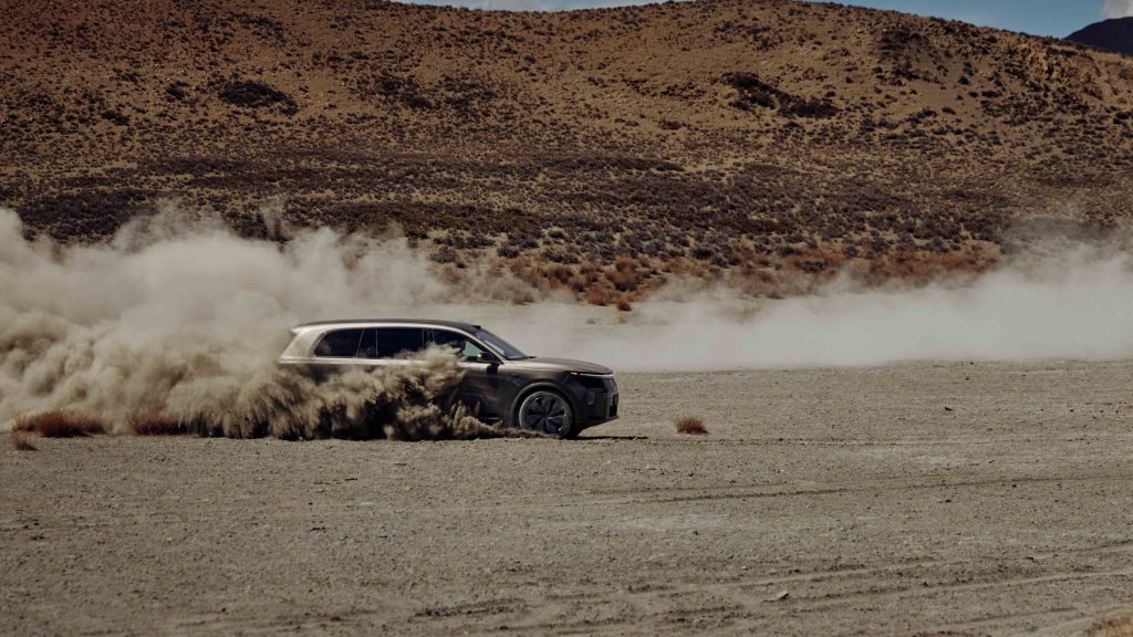 شبكة السيارات الصينية &ndash; لي أوتو L9 2026 الجديدة تنطلق رسميًا: أول SUV عائلية فاخرة في الصين بتعليق نشط 800V وشاسيه كامل بالتحكم الإلكتروني ومدى يتجاوز 1650 كم
