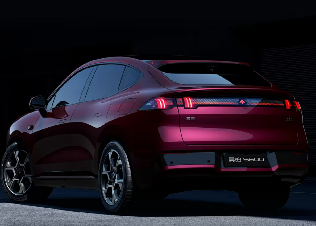 شبكة السيارات الصينية &ndash; ماذا كشفت GAC في معرض بكين الدولي للسيارات 2026؟ SUV هجومية بليدار ومدى يتجاوز 1500 كم وتقنيات ذكية تعيد رسم مستقبل السيارات