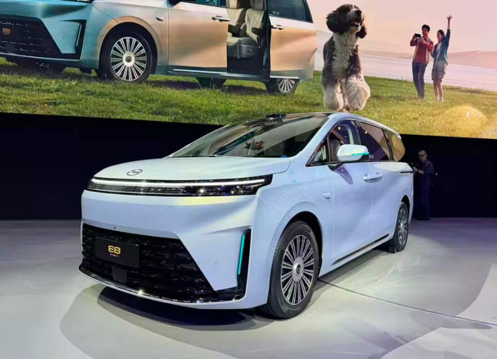 شبكة السيارات الصينية &ndash; ماذا كشفت GAC في معرض بكين الدولي للسيارات 2026؟ SUV هجومية بليدار ومدى يتجاوز 1500 كم وتقنيات ذكية تعيد رسم مستقبل السيارات