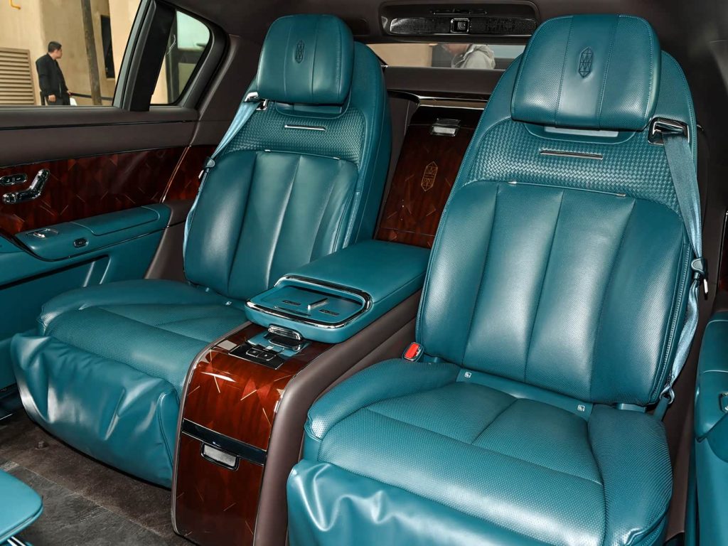 شبكة السيارات الصينية &ndash; هواوي Maextro S800 Grand Design الجديدة تنطلق رسميًا.. أفخم سيارة صينية بسعر 1.388 مليون يوان وتقنيات تعيد تعريف الفخامة الذكية