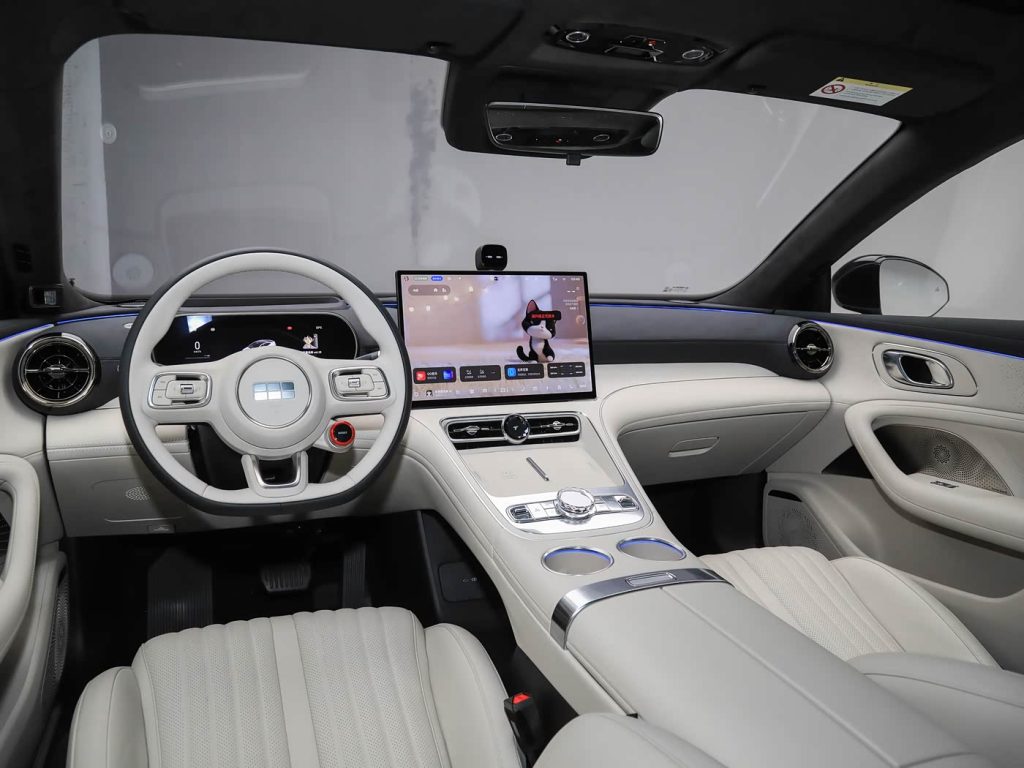 جيلي Galaxy TT الجديدة 2026 تظهر رسميًا.. سيدان كهربائية رياضية بمنصة 800 فولت ومدى يصل إلى 725 كم وتقنيات ذكاء اصطناعي تعيد رسم المنافسة في الصين 16 شبكة السيارات الصينية – جيلي Galaxy TT الجديدة 2026 تظهر رسميًا.. سيدان كهربائية رياضية بمنصة 800 فولت ومدى يصل إلى 725 كم وتقنيات ذكاء اصطناعي تعيد رسم المنافسة في الصين