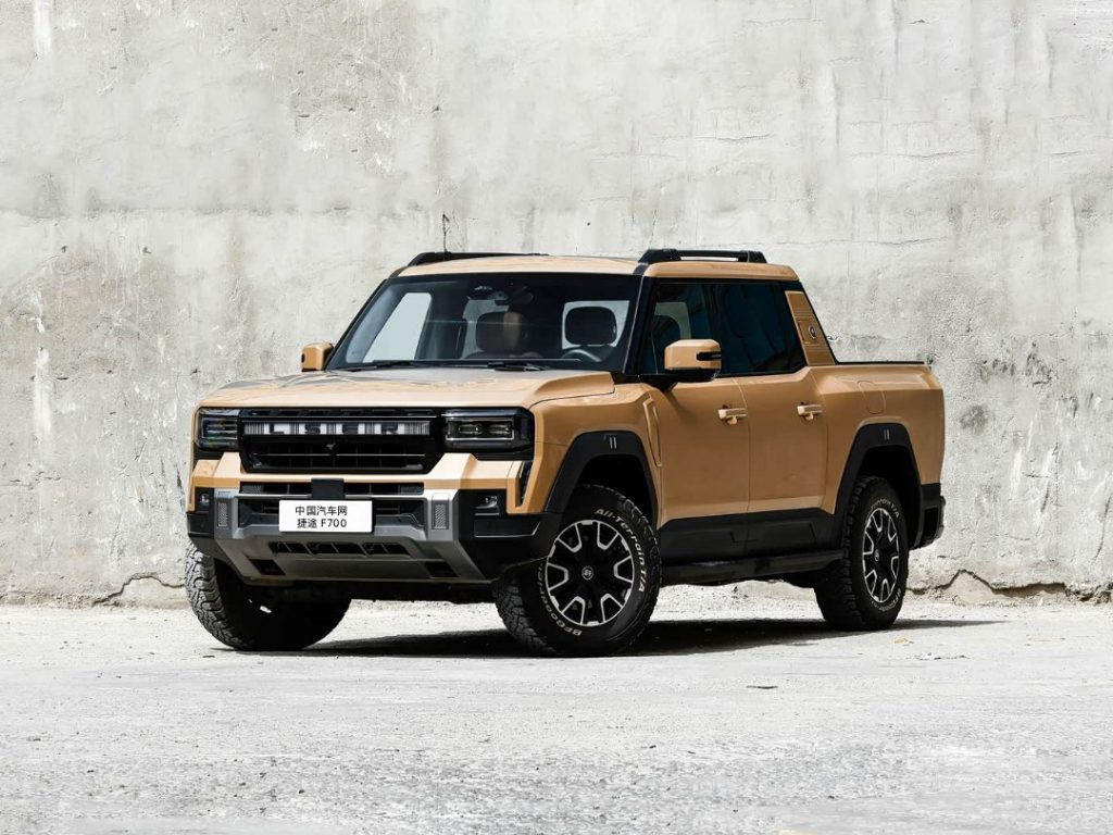 بدء الطلب المسبق على Jetour F700 في الصين: بيك أب هجينة بقوة 904 حصان وديفلوكين ومدى 1300 كم بسعر يعادل 201,800 ريال 1 بدء الطلب المسبق على Jetour F700 في الصين: بيك أب هجينة بقوة 904 حصان وديفلوكين ومدى 1300 كم بسعر يعادل 201,800 ريال