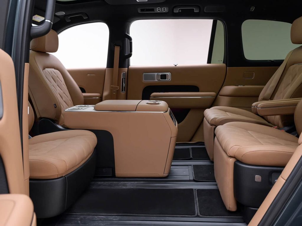 شاومي تقلب سوق الـSUV العائلية بـSkyNomad N70 وN90: مقاعد تدور 180 درجة ومدى 1,705 كم وأسعار تبدأ من 144 ألف ريال في الصين 26 شبكة السيارات الصينية – شاومي تقلب سوق الـSUV العائلية بـSkyNomad N70 وN90: مقاعد تدور 180 درجة ومدى 1,705 كم وأسعار تبدأ من 144 ألف ريال في الصين