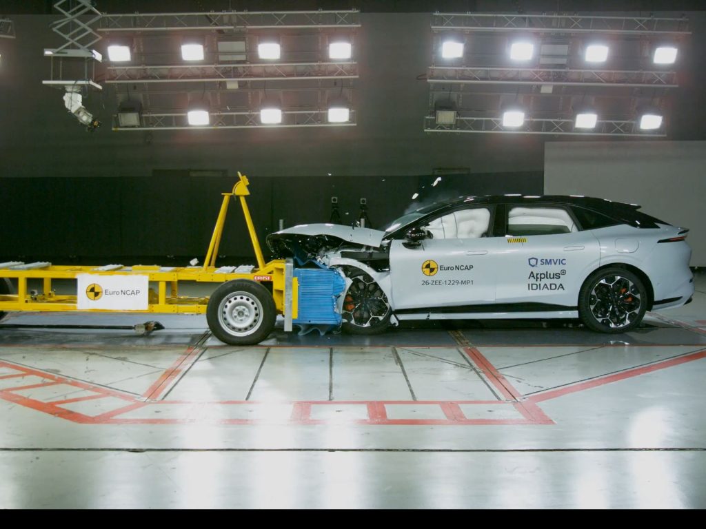 شبكة السيارات الصينية &ndash; ZEEKR 7GT تحصد 5 نجوم في اختبارات Euro NCAP للسلامة