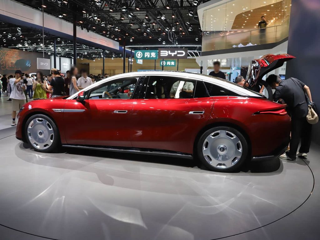 شبكة السيارات الصينية &ndash; معرض تشنغدو : BYD Da Han الكهربائية 775 حصان و 1008 كم مدى وسعر مذهل