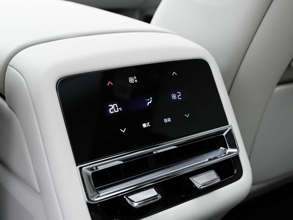شبكة السيارات الصينية &ndash; معرض تشنغدو : BYD Da Han الكهربائية 775 حصان و 1008 كم مدى وسعر مذهل