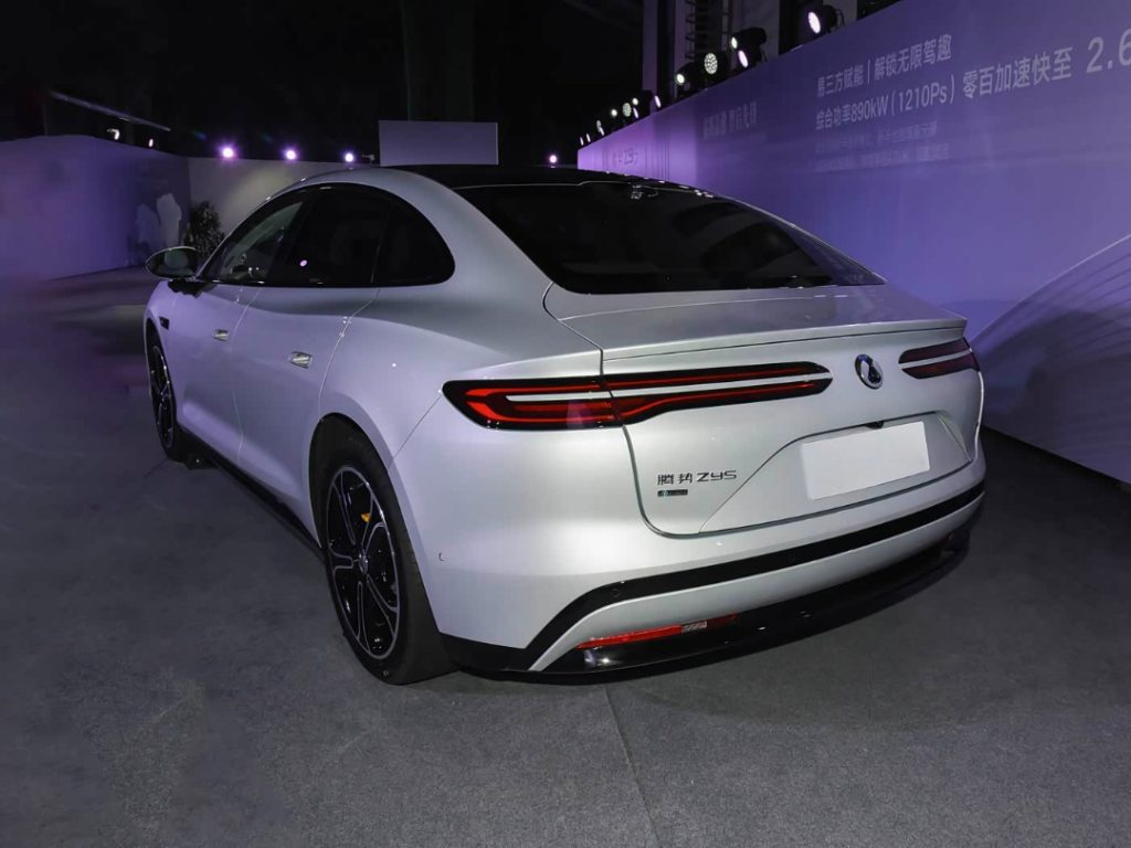شبكة السيارات الصينية &ndash; دينزا Z9S تنطلق في الصين: 1,210 حصان ومدى كهربائي 1,100 كم وشحن من 10 إلى 97% خلال 9 دقائق