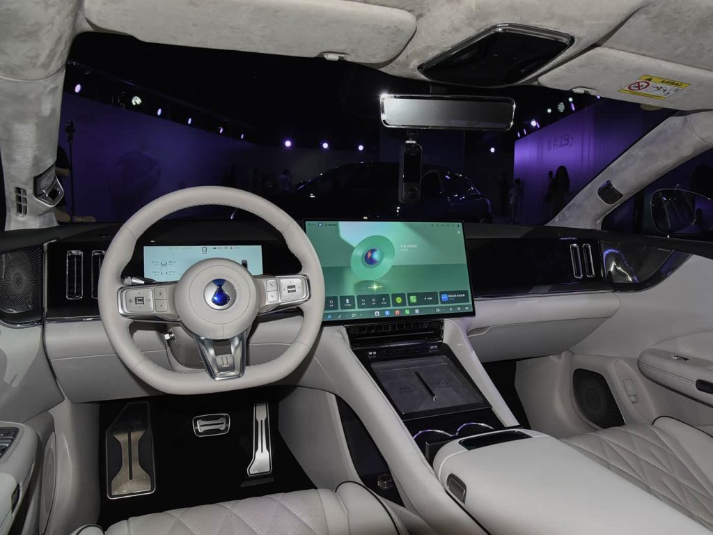 شبكة السيارات الصينية &ndash; دينزا Z9S تنطلق في الصين: 1,210 حصان ومدى كهربائي 1,100 كم وشحن من 10 إلى 97% خلال 9 دقائق