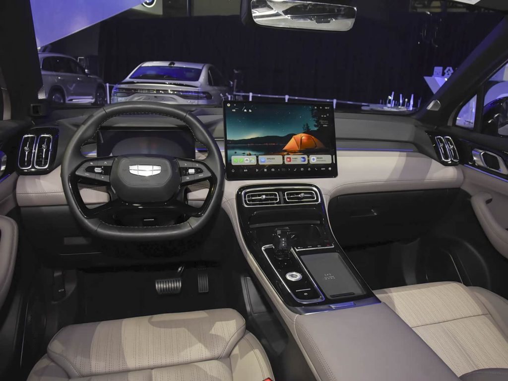معرض تشنغدو: تفاصيل Geely StarRay i-HEV بكفاءة حرارية 48.41% 8 شبكة السيارات الصينية – معرض تشنغدو: تفاصيل Geely StarRay i-HEV بكفاءة حرارية 48.41%