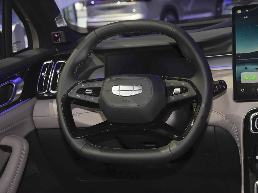 معرض تشنغدو: تفاصيل Geely StarRay i-HEV بكفاءة حرارية 48.41% 11 شبكة السيارات الصينية – معرض تشنغدو: تفاصيل Geely StarRay i-HEV بكفاءة حرارية 48.41%