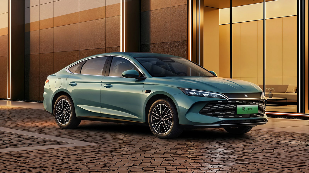 شبكة السيارات الصينية &ndash; الصين تكشف مخالفات Geely EX2 وBYD Qin L DM-i في فحص تطابق الإنتاج