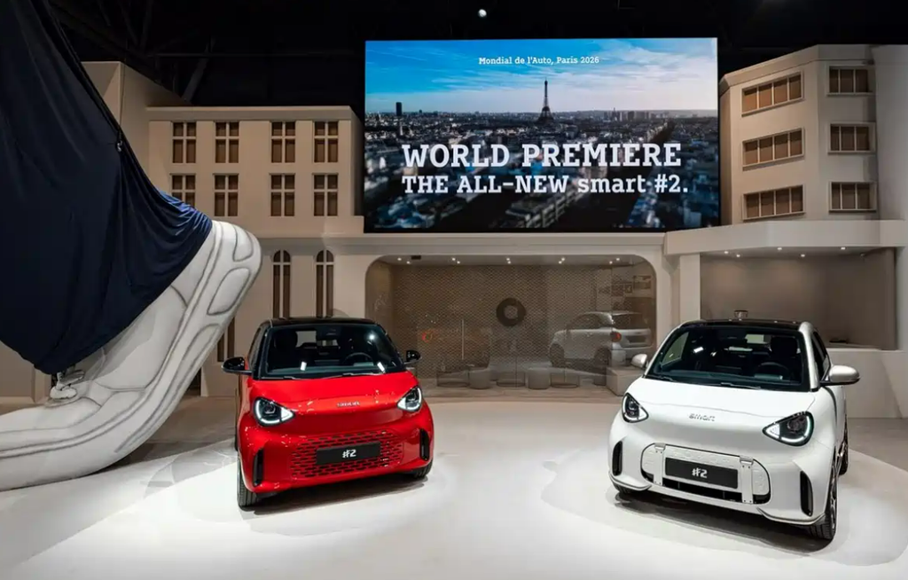 سمارت #2 الجديدة 2026 تعود بروح Fortwo من معرض باريس.. سيارة كهربائية بطول 2.75 متر ومدى 410 كم وسعر يبدأ من نحو 60 ألف ريال 1 سمارت #2 الجديدة 2026 تعود بروح Fortwo من معرض باريس